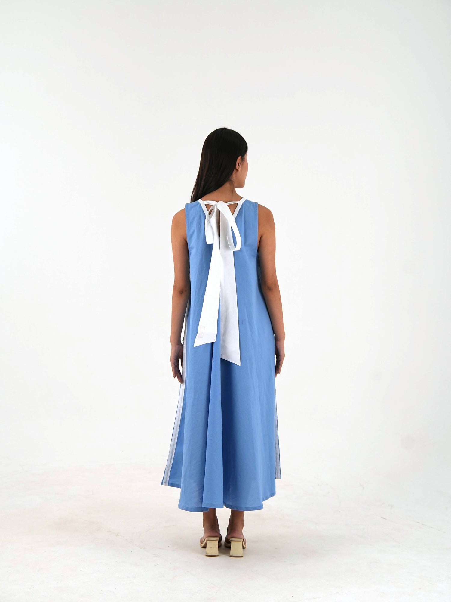 Sleeveless Flared Dress - Pastel Blue Linen