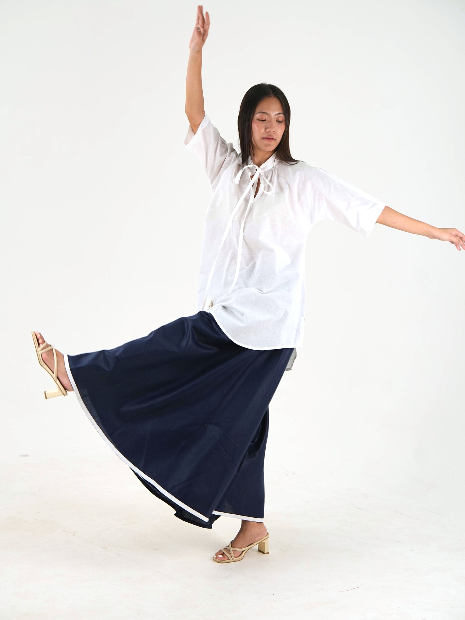 Half Sleeve Set - White Relaxed Fit