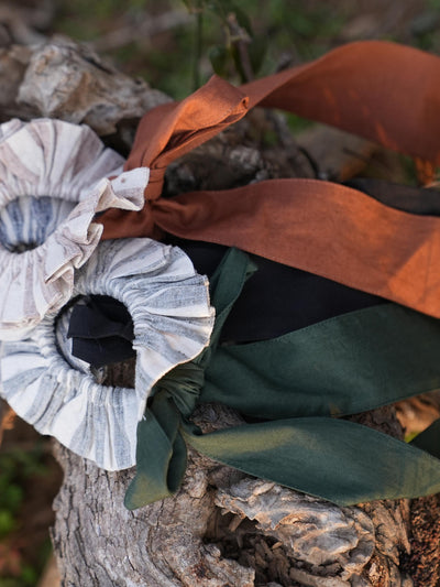 Sutra stripe bow tie-up scrunchies”
“Striped bow scrunchies by Sutra”
“Sutra striped hair scrunchies”