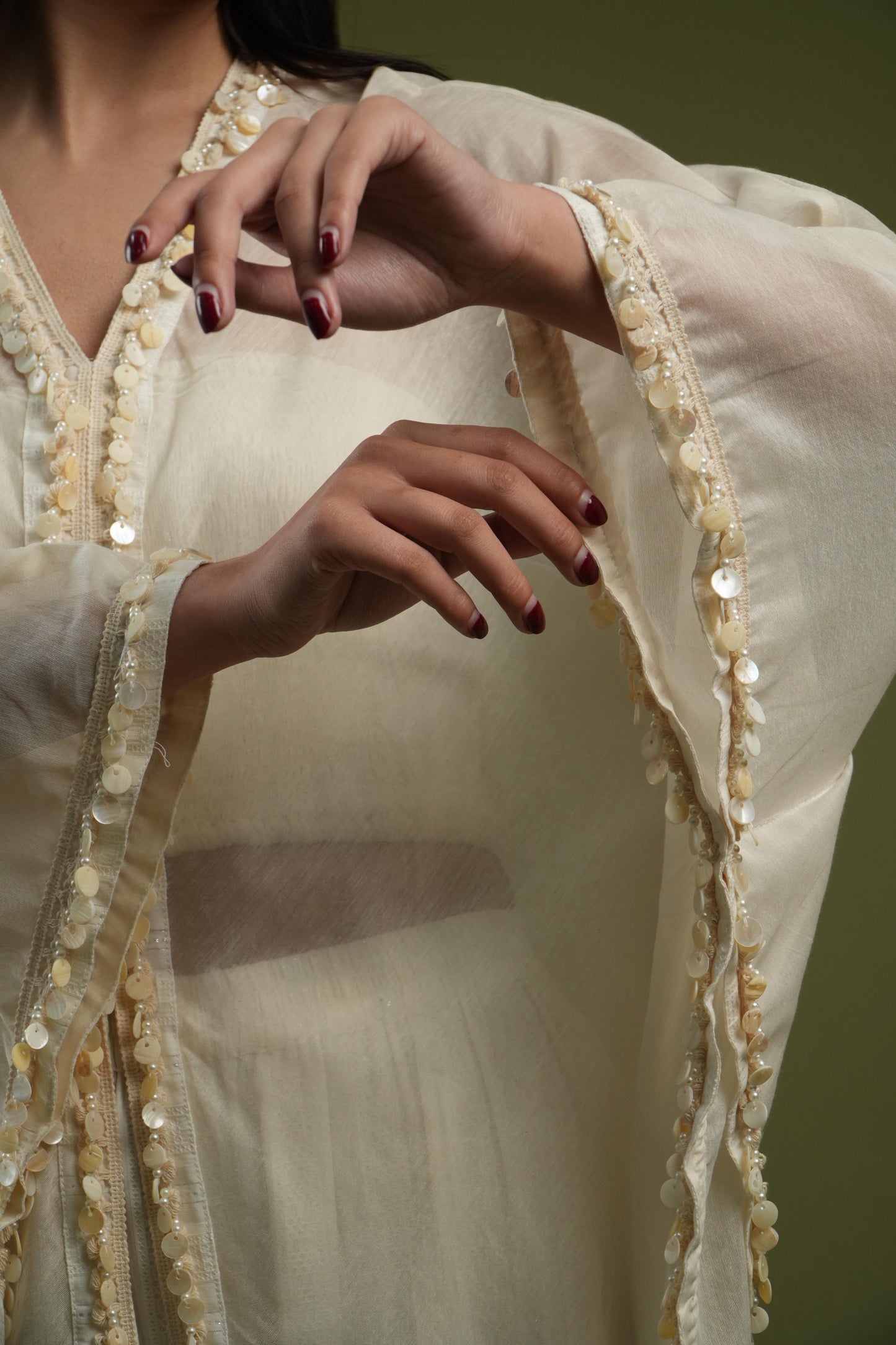 Vanshitaaz Ivory Harmony Cape Set