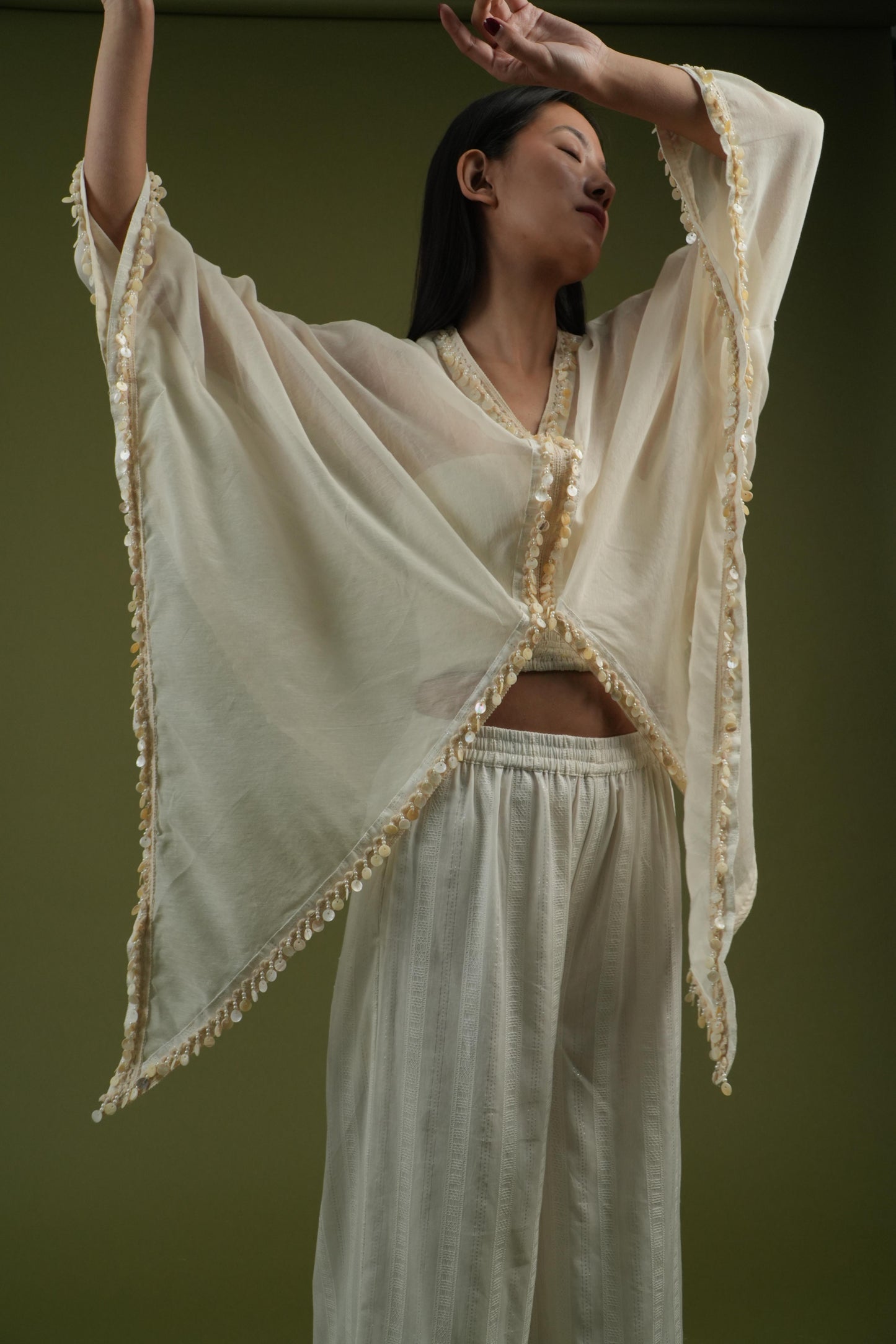 Vanshitaaz Ivory Harmony Cape Set