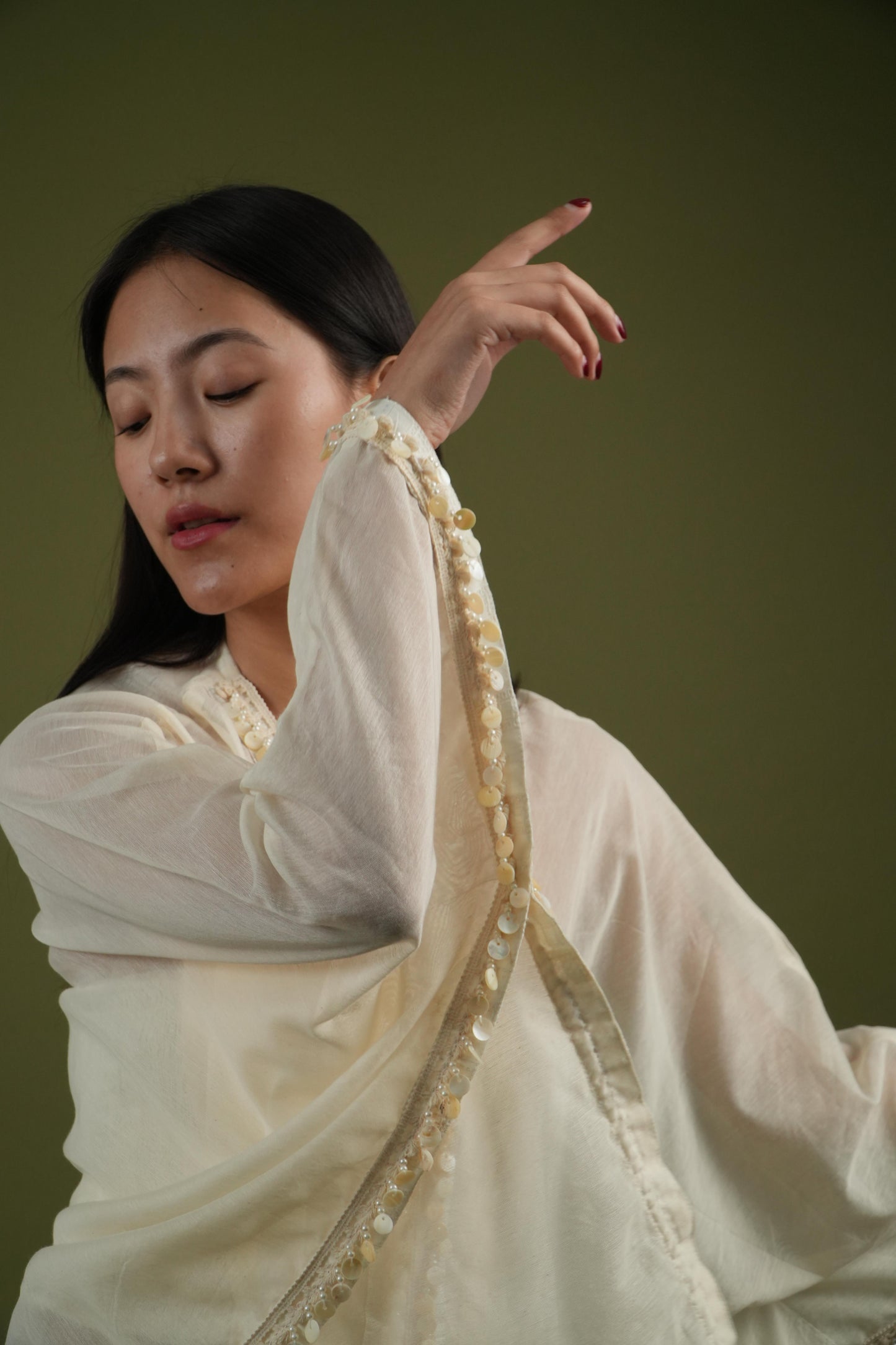 Vanshitaaz Ivory Harmony Cape Set