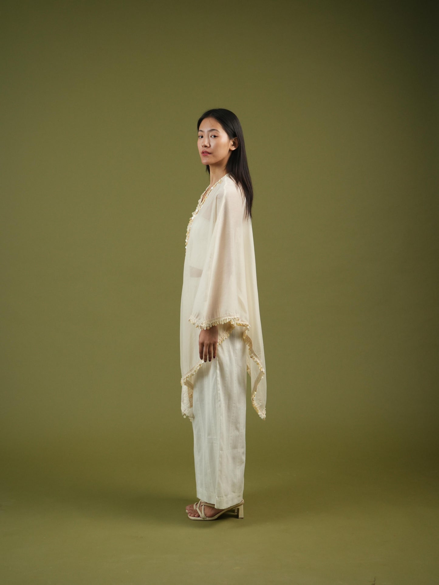 Vanshitaaz Ivory Harmony Cape Set