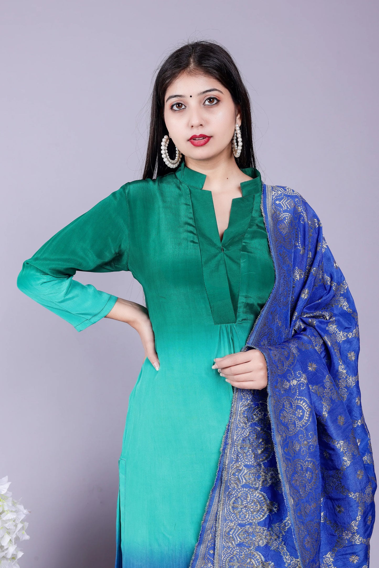 Ombre Bottle green Kurta Pant Brocade Dupatta