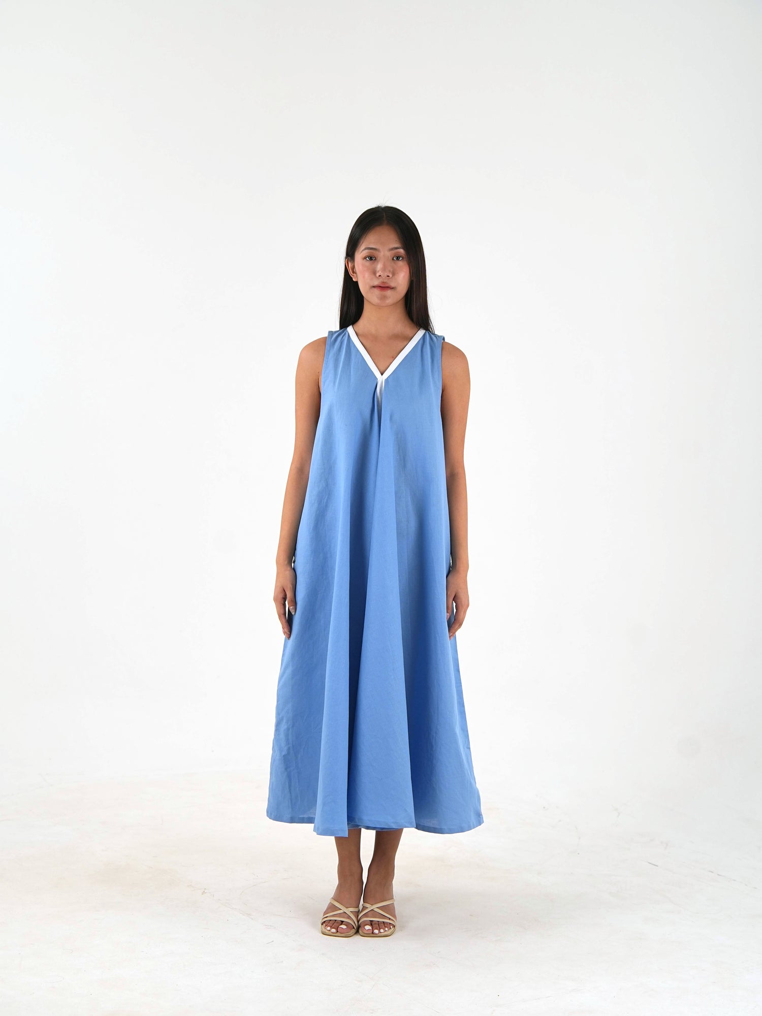 Sleeveless Flared Dress - Pastel Blue Linen