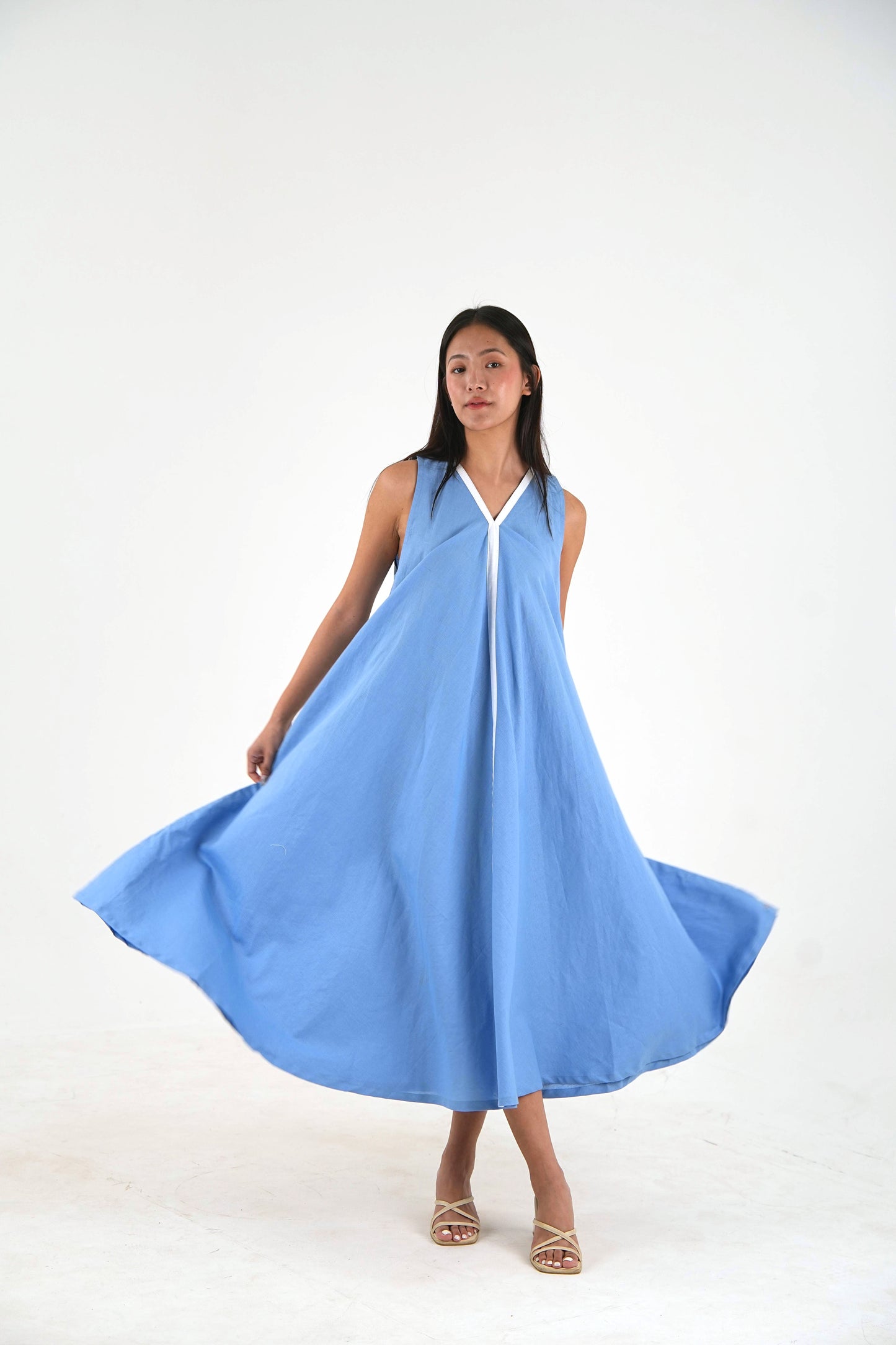 Sleeveless Flared Dress - Pastel Blue Linen