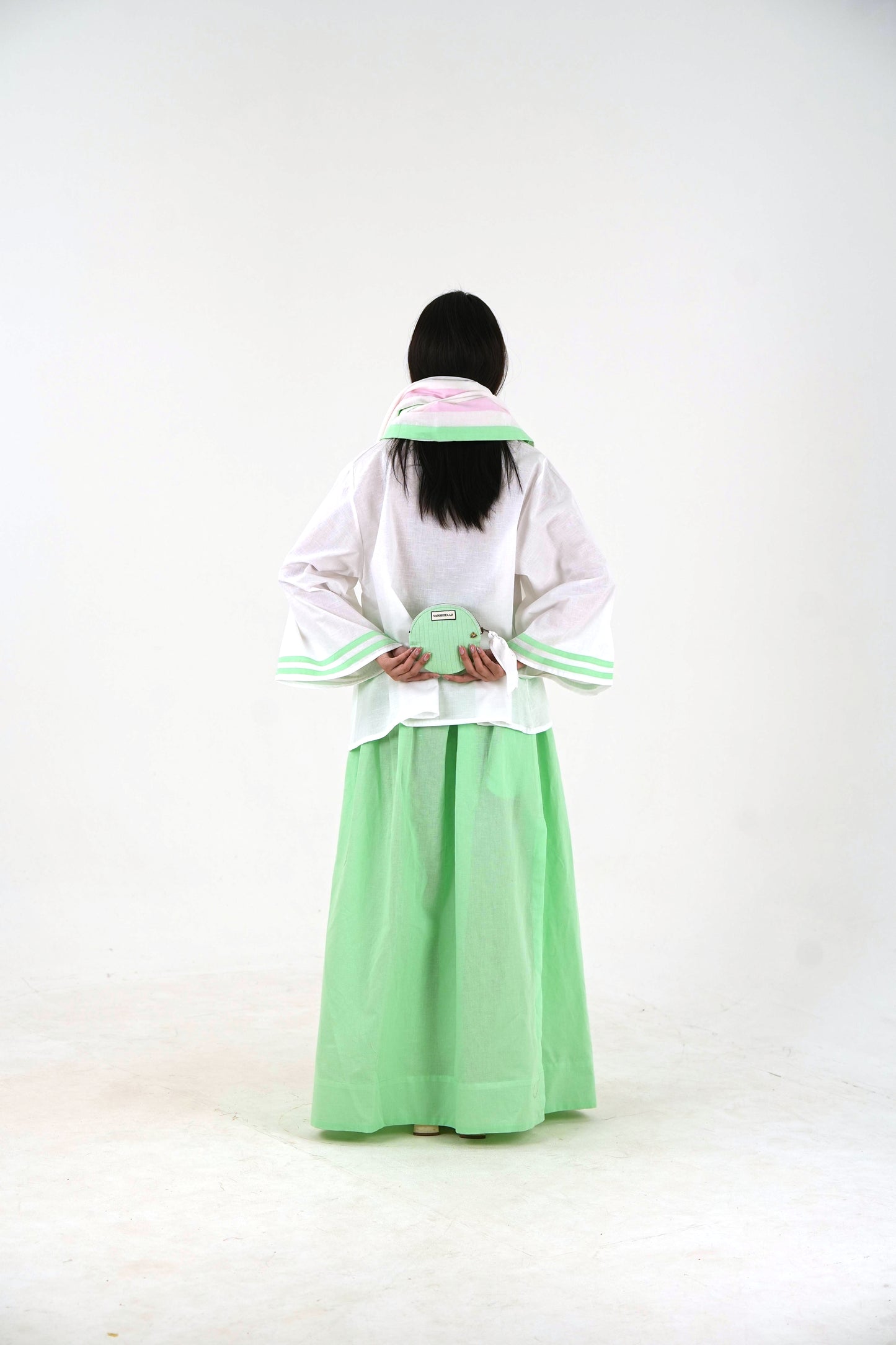 Contrast Trim Linen Top - White Relaxed Fit
