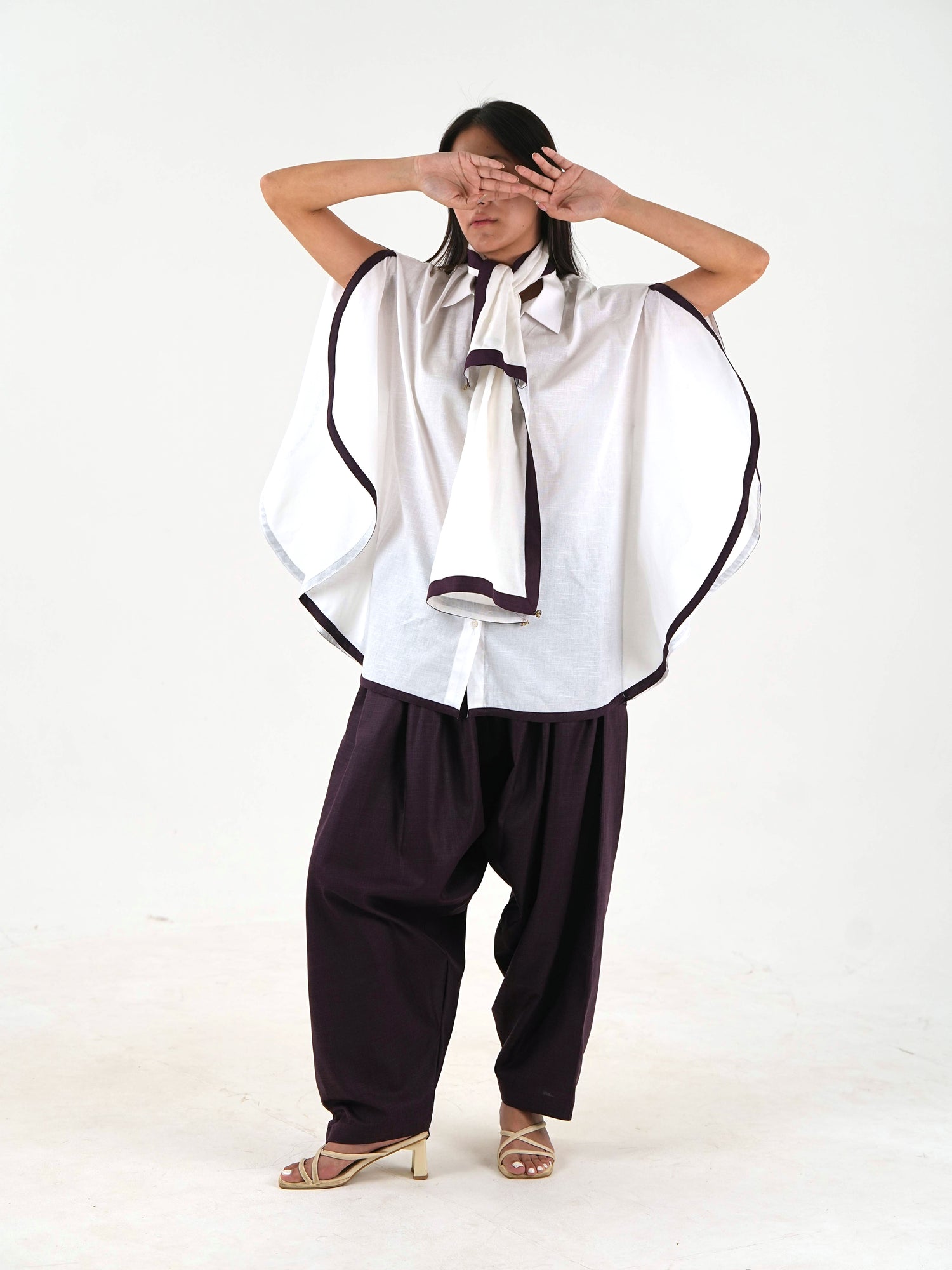 Pleated Wide Leg Pant - Dark Plum Linen