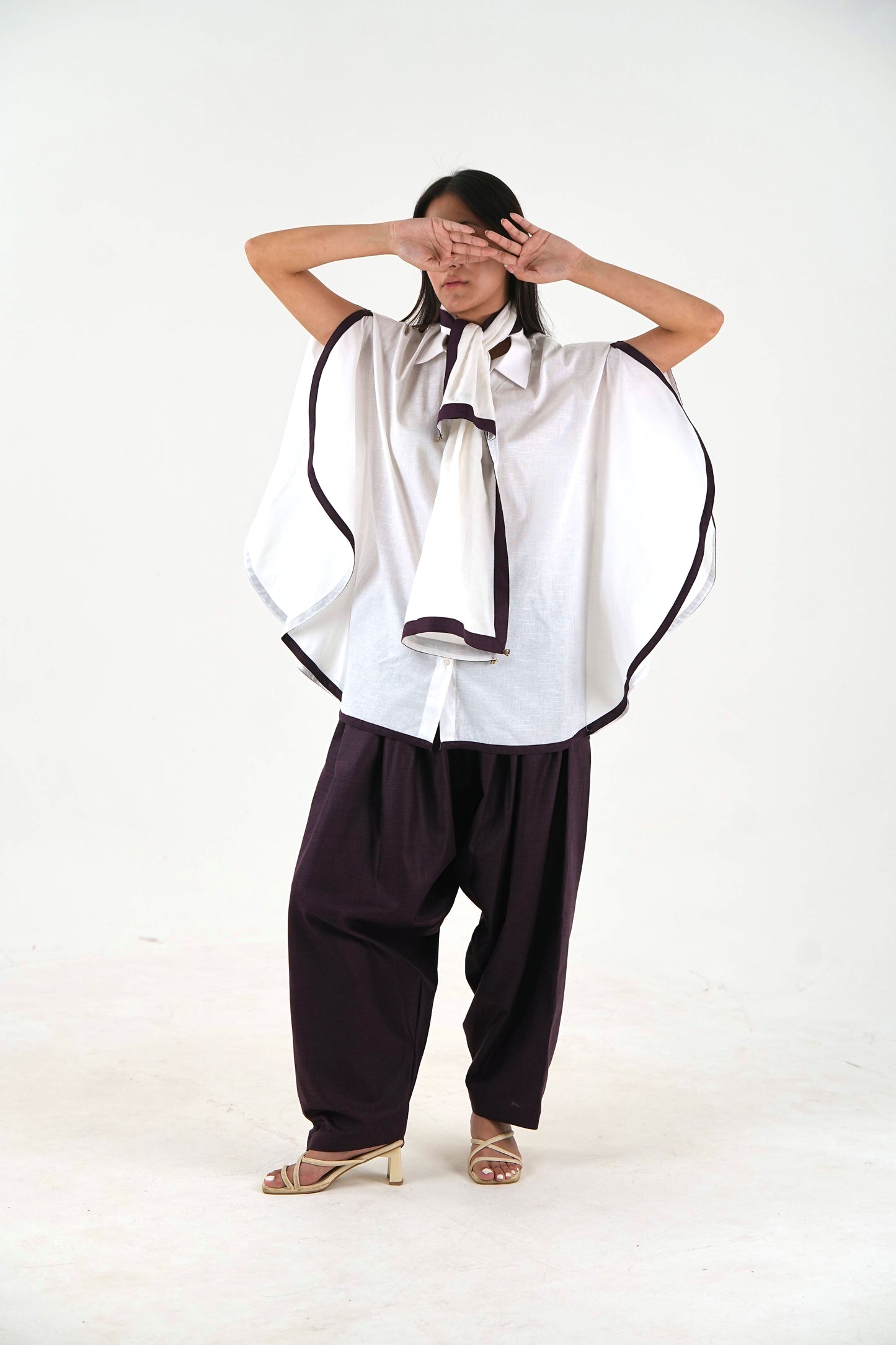 Pleated Wide Leg Pant - Dark Plum Linen