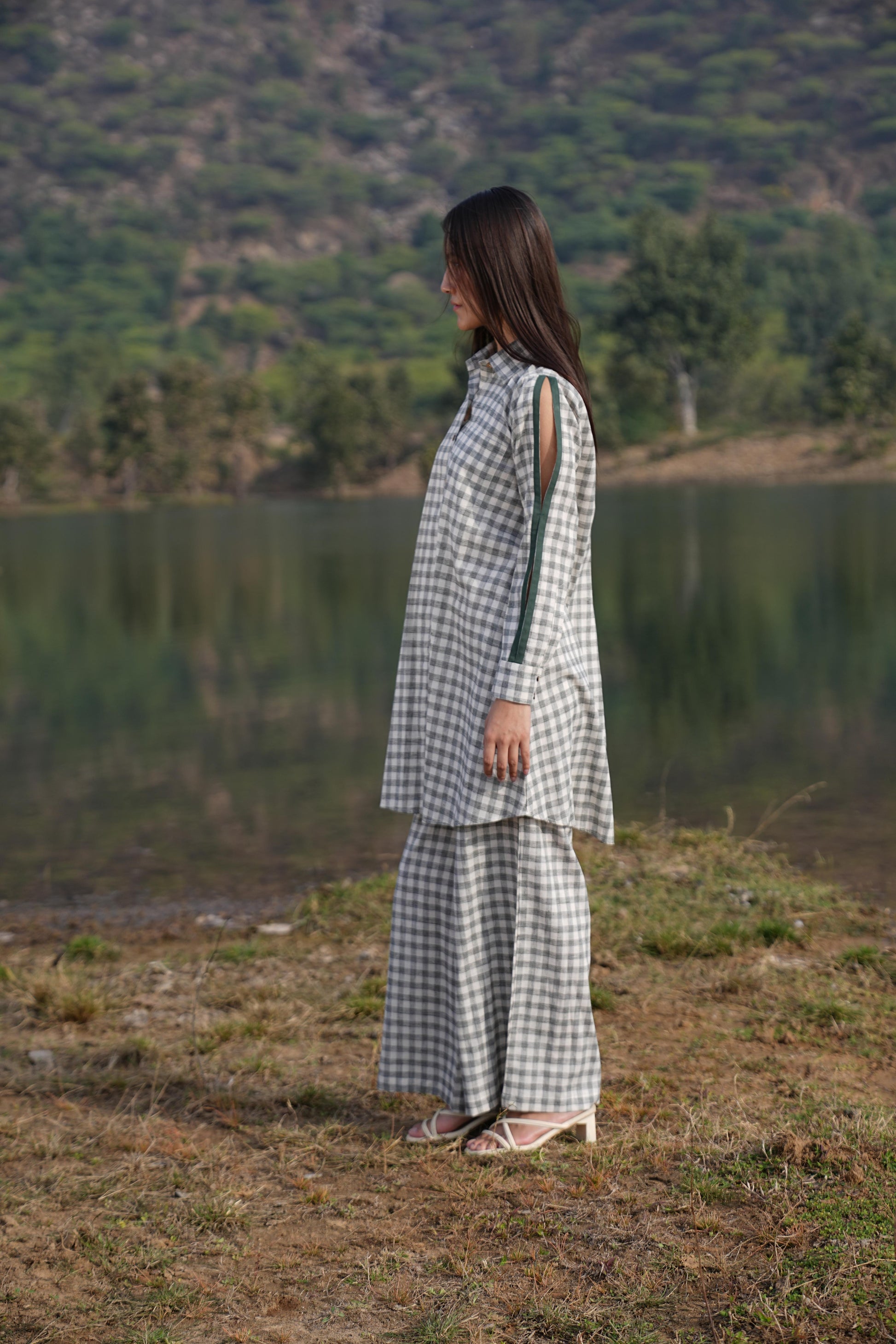 sutra a-line co-ord

a-line co-ord set

sutra matching set

two-piece outfit

casual co-ord set

sutra co-ord set

a-line skirt co-ord

everyday co-ord outfit