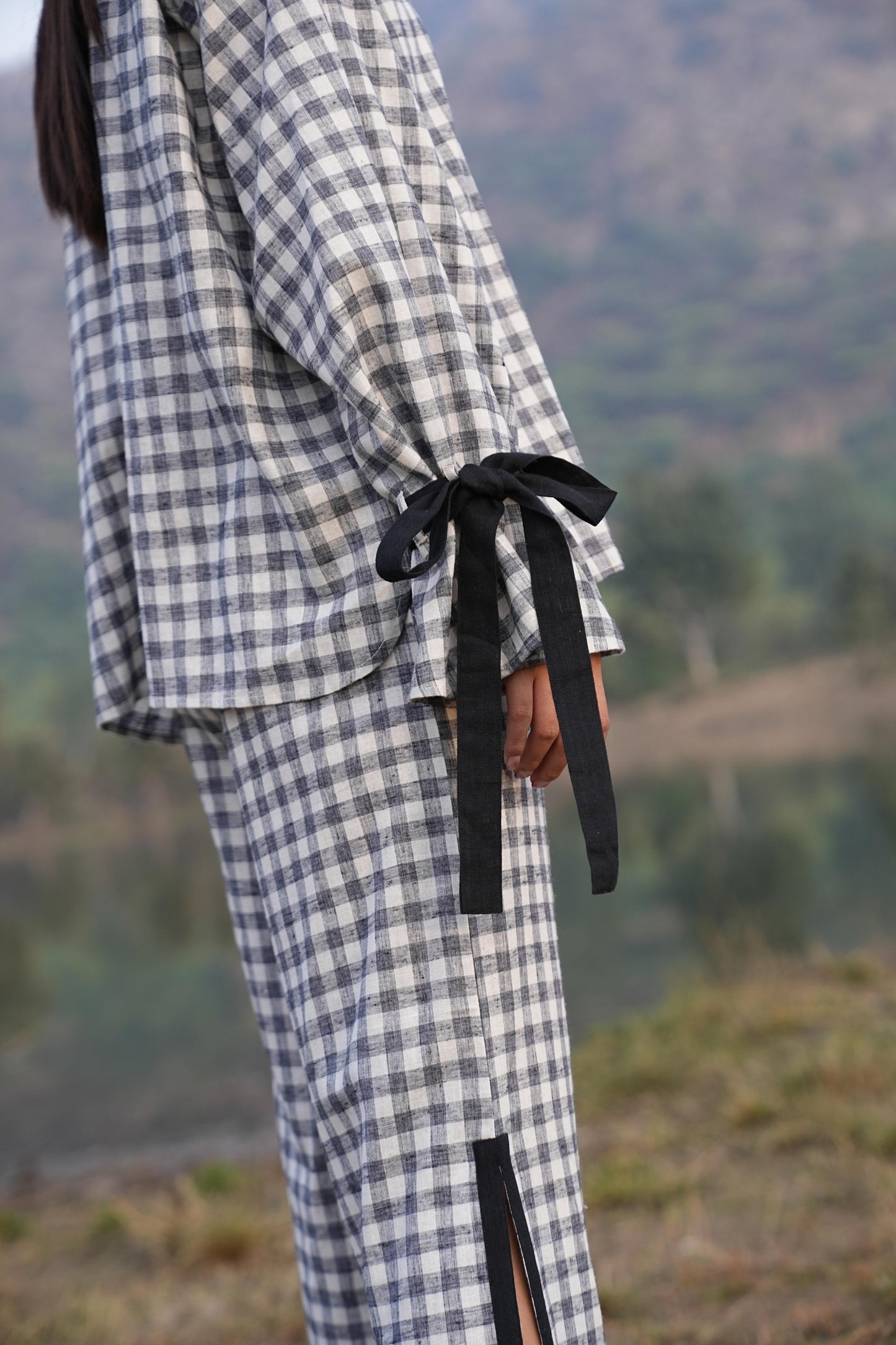 “Sutra Balloon Sleeve Check Co-ord set”

“Sutra check co-ord set with balloon sleeves”

“Sutra Balloon Sleeve Check matching set”

“Sutra check print balloon sleeve co-ord”

“Sutra Balloon Sleeve Check two-piece outfit”

“Sutra check co-ord set casual wear”

“Sutra Balloon Sleeve Check top and bottom set”

“Sutra check co-ord set stylish matching outfit”