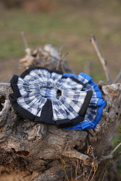 “Sutra check scrunchies”

“Check scrunchies by Sutra”

“Sutra checked scrunchies”

“Check pattern scrunchies”

“Sutra hair scrunchies check design”

“Checked fabric scrunchies”

“Sutra scrunchies with check pattern”

“Classic check scrunchies”