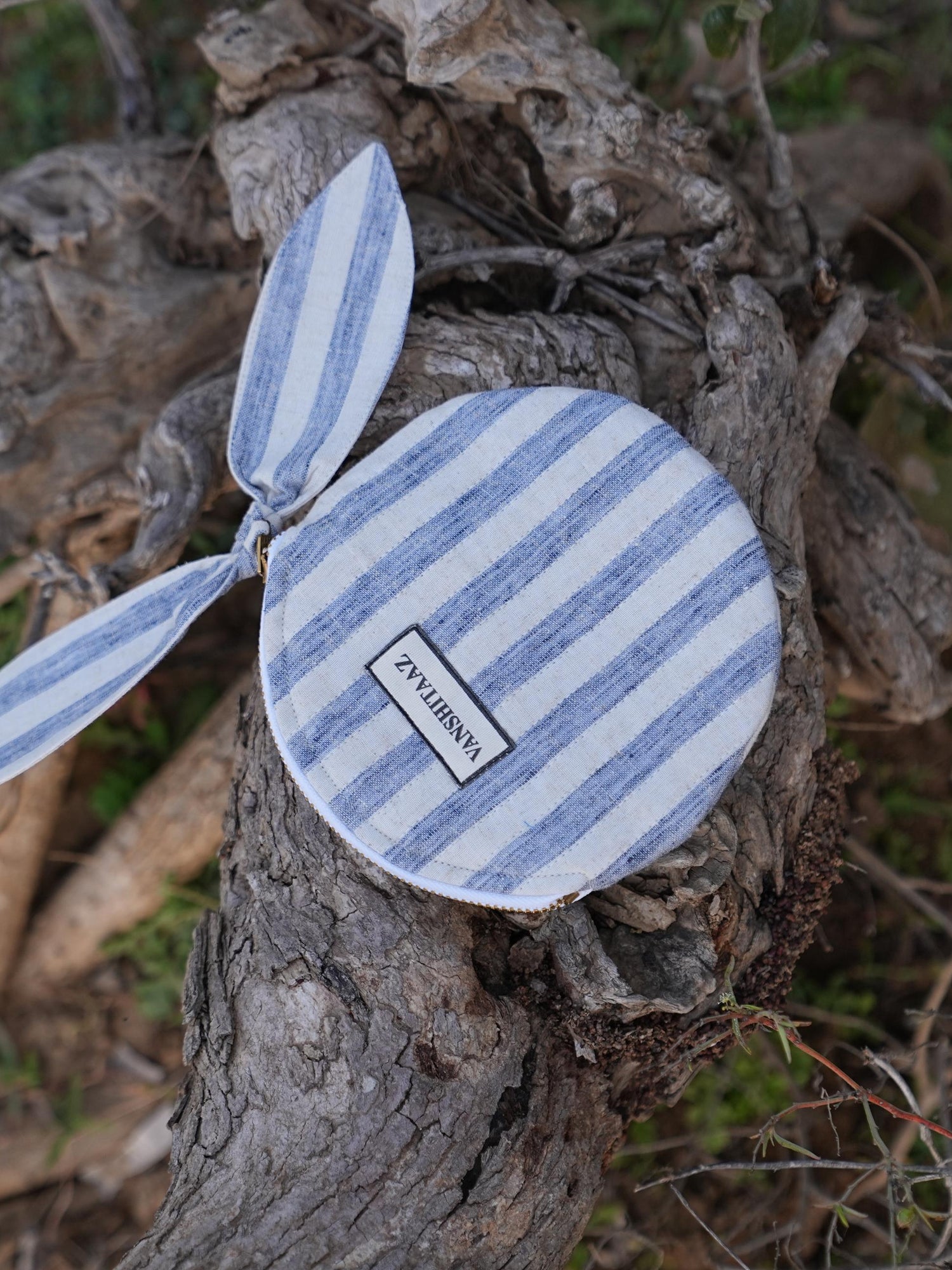 “Sutra Moon Pouch round bag”

“Sutra Moon Pouch round travel essentials bag”

“Sutra Moon Pouch round daily kit organizer”

“Sutra Moon Pouch compact round travel pouch”

“Sutra Moon Pouch round multipurpose pouch”

“Sutra Moon Pouch round toiletry and grooming bag”

“Sutra Moon Pouch round everyday essentials bag”

“Sutra Moon Pouch small round travel and daily bag”