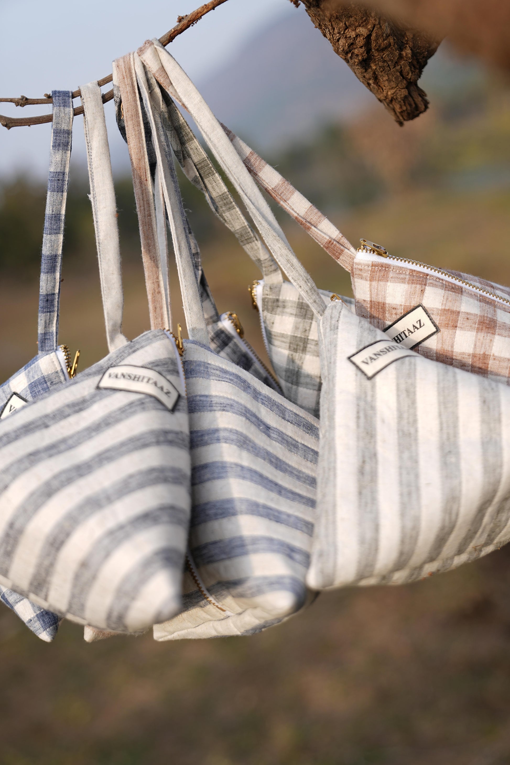 “Sutra Pyramid Bag”

“Sutra Pyramid Bag travel essentials pouch”

“Sutra Pyramid Bag daily kit organizer”

“Sutra Pyramid Bag compact travel pouch”

“Sutra Pyramid Bag multipurpose bag for essentials”

“Sutra Pyramid Bag toiletry and grooming pouch”

“Sutra Pyramid Bag travel and everyday use”

“Sutra Pyramid Bag small organizer pouch”