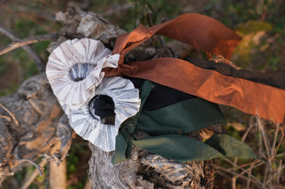 Sutra stripe bow tie-up scrunchies”
“Striped bow scrunchies by Sutra”
“Sutra striped hair scrunchies”