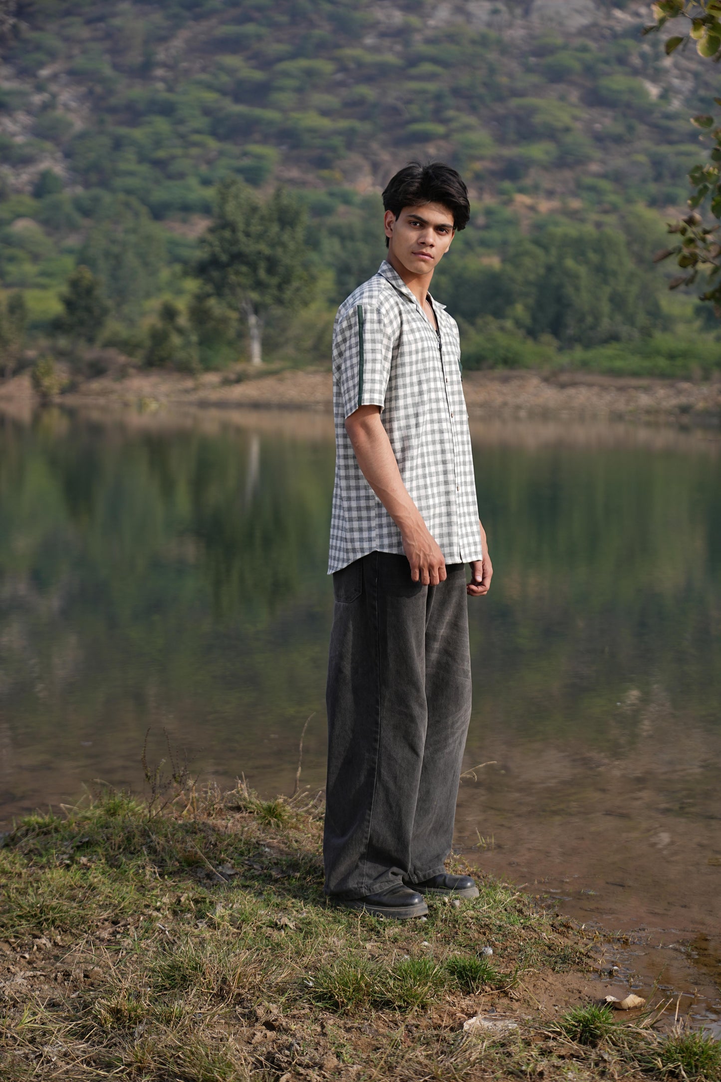 Sutra Camp Collar Check Shirt