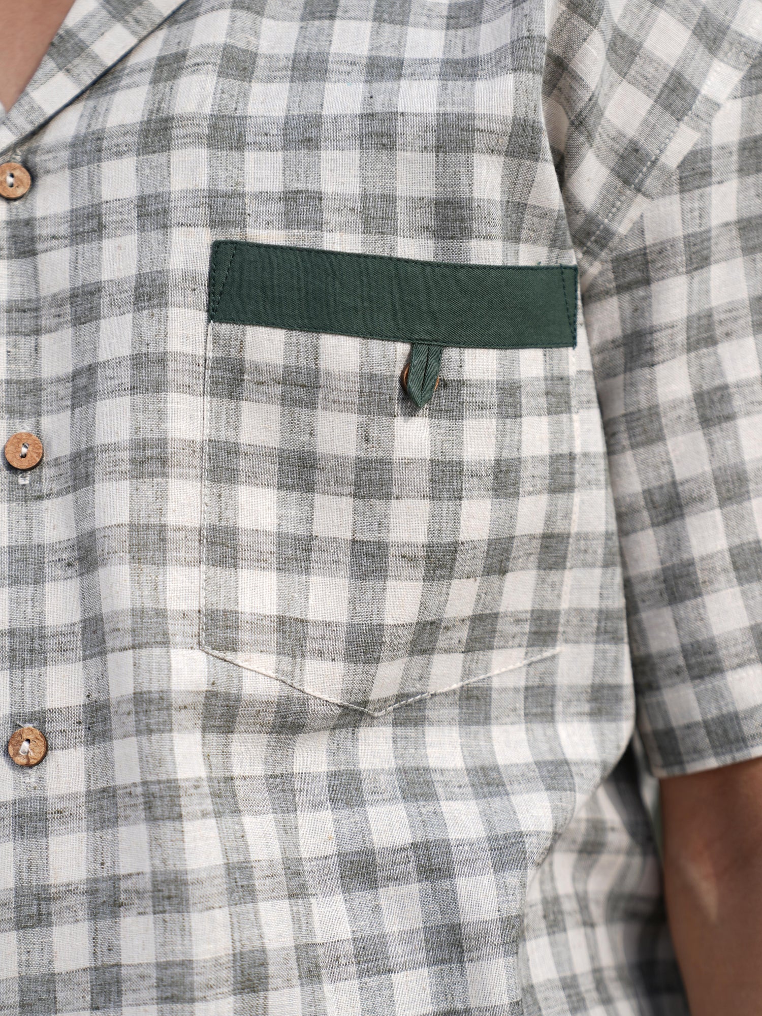 Sutra Camp Collar Check Shirt