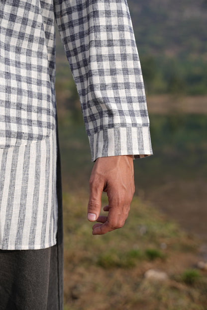 Sutra Mandarin Collar Check Kurta
