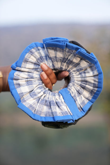 Sutra Check Scrunchies