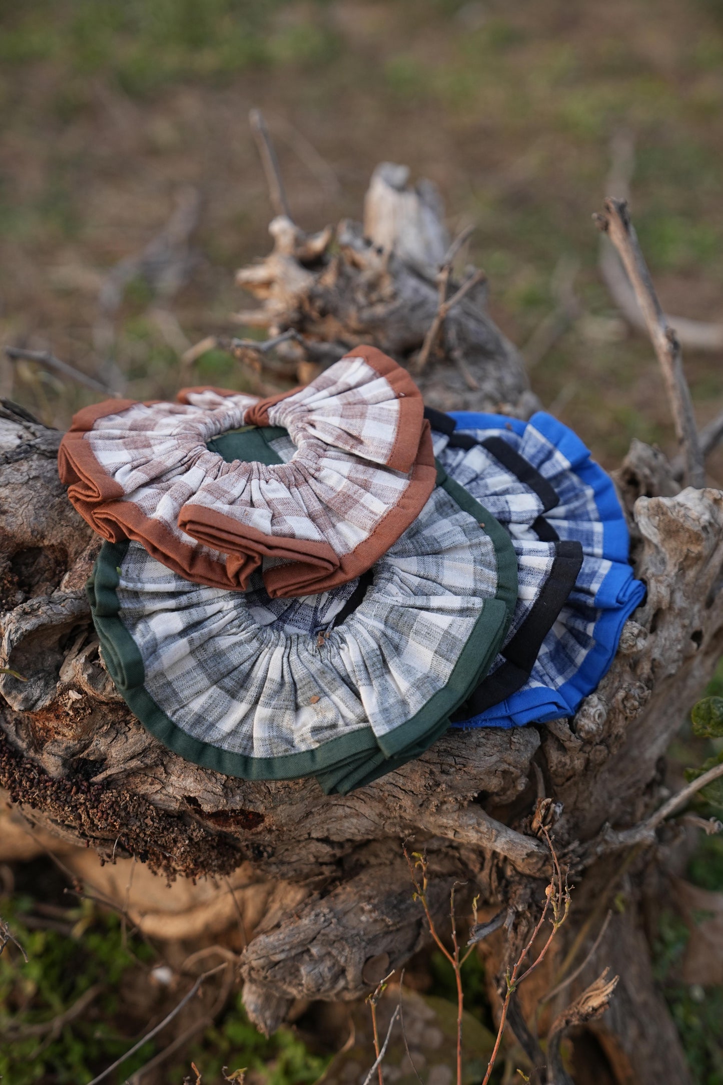 Sutra Check Scrunchies