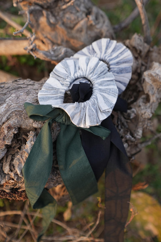 Sutra Stripe Bow Tie-up Scrunchies