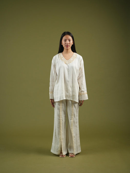 Vanshitaaz Ivory Essence Embroidered Tunic & Slit Pants Set